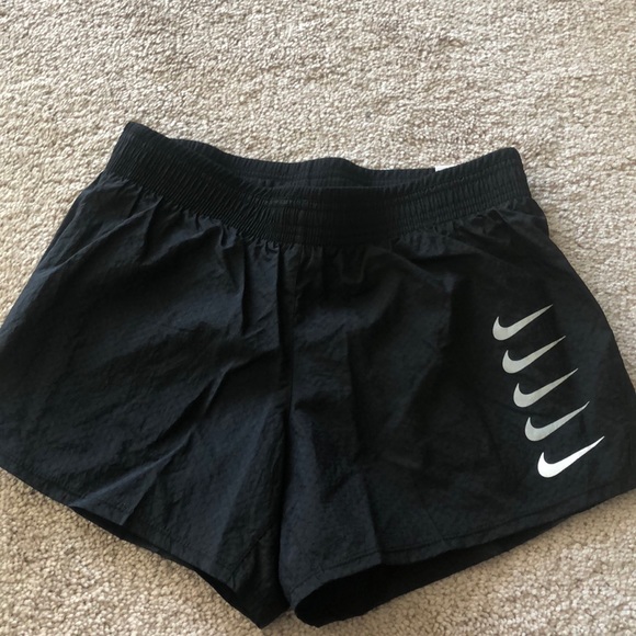 Nike Pants - NWT NIKE XS running shorts